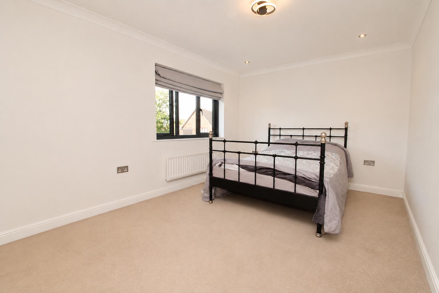 Webbs Home Close, Middleton, Milton Keynes